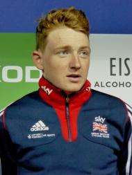 Гэйган Харт, Тео