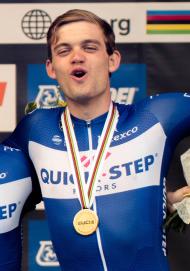 Каспер Асгрин